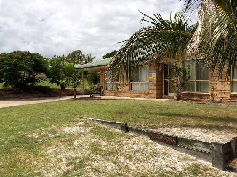 16 Bombala Crescent, Rainbow Beach QLD 4581