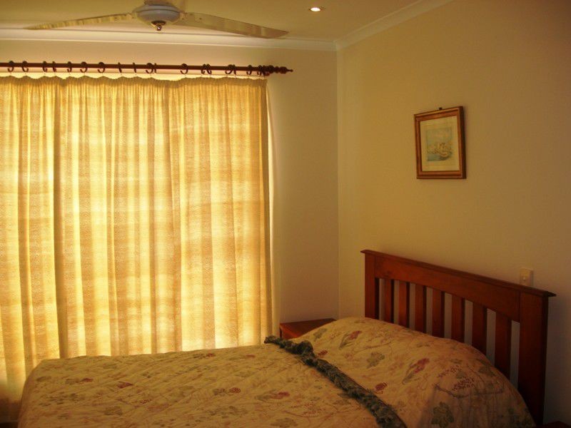 16 Bombala Crescent, Rainbow Beach QLD 4581