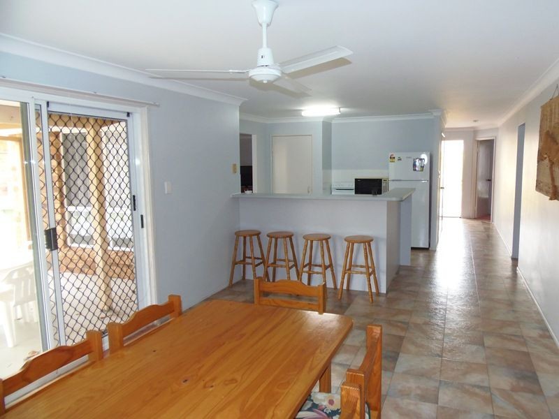 7 Manooka Drive, Rainbow Beach QLD 4581