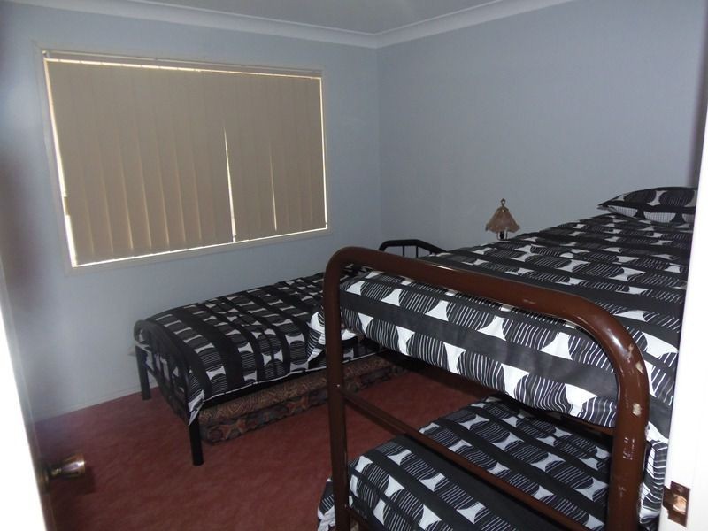 7 Manooka Drive, Rainbow Beach QLD 4581