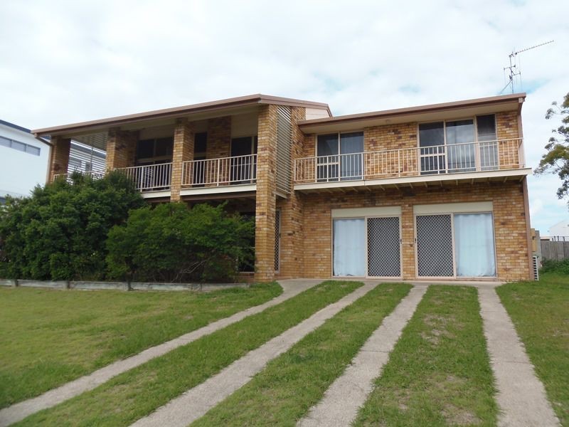 20 Manooka Drive, Rainbow Beach QLD 4581