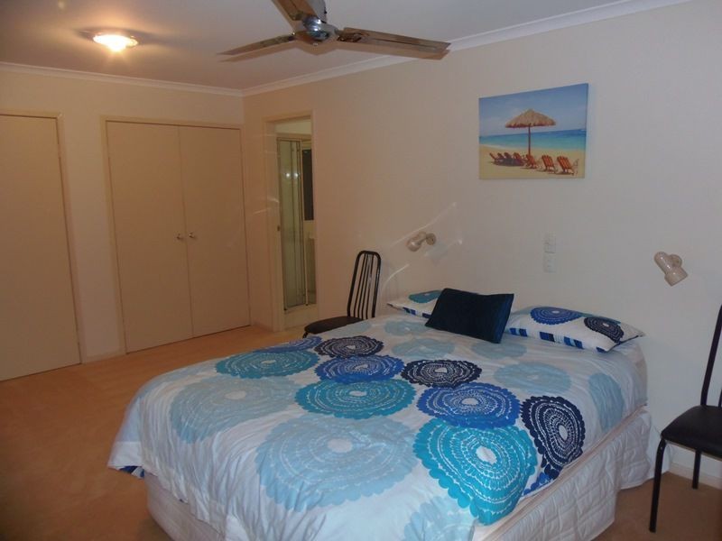 20 Manooka Drive, Rainbow Beach QLD 4581