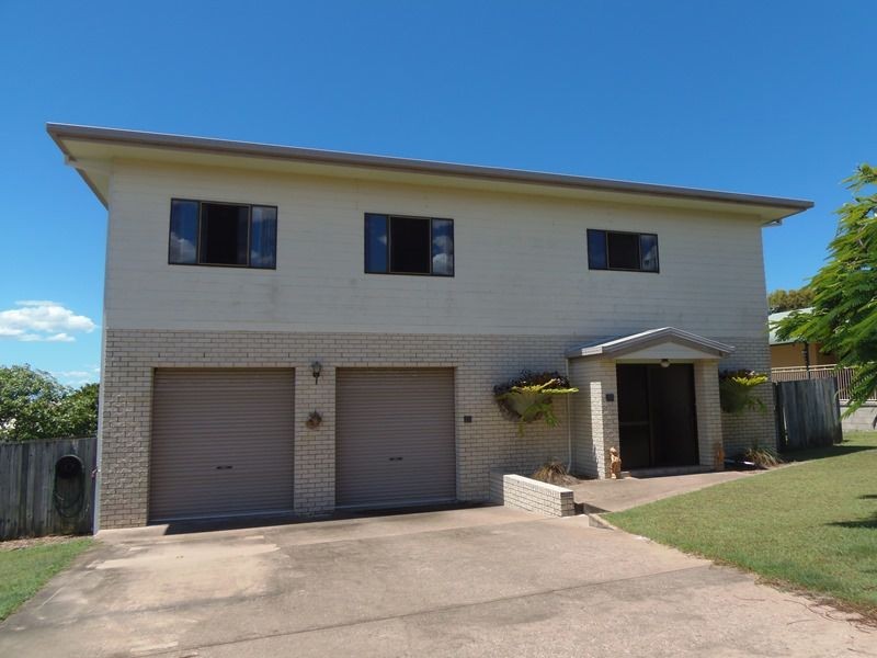 13 Bombala Crescent, Rainbow Beach QLD 4581