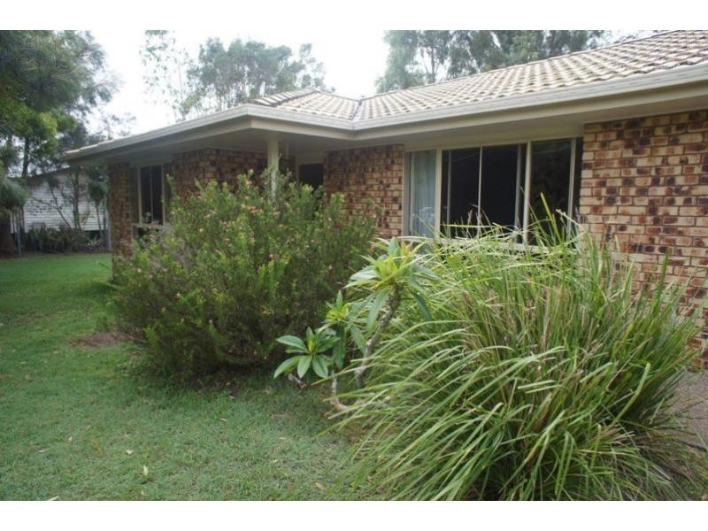 6 Essex Court, Cooloola Cove QLD 4580