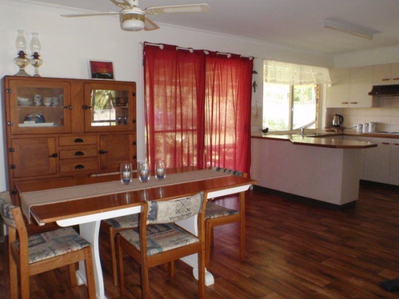 6 Essex Court, Cooloola Cove QLD 4580