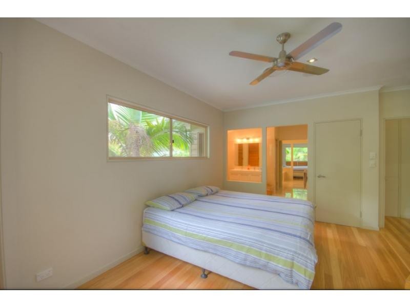 29 Bomburra Court, Rainbow Beach QLD 4581