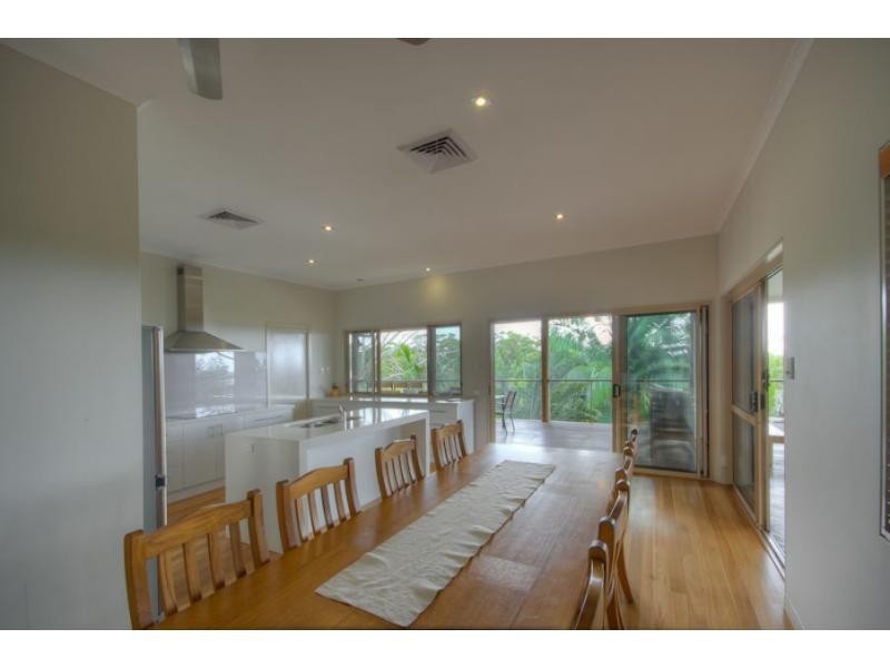 29 Bomburra Court, Rainbow Beach QLD 4581