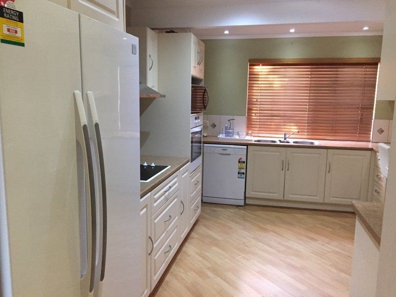 8 Bombala Crescent, Rainbow Beach QLD 4581