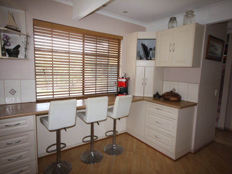 8 Bombala Crescent, Rainbow Beach QLD 4581