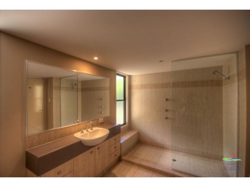 12 Naiad Court, Rainbow Beach QLD 4581