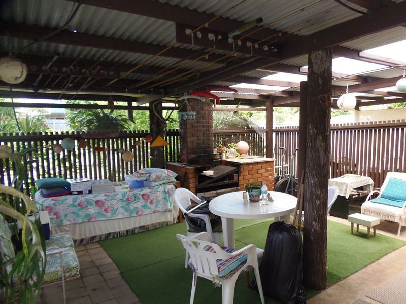 6 Coora Court, Rainbow Beach QLD 4581