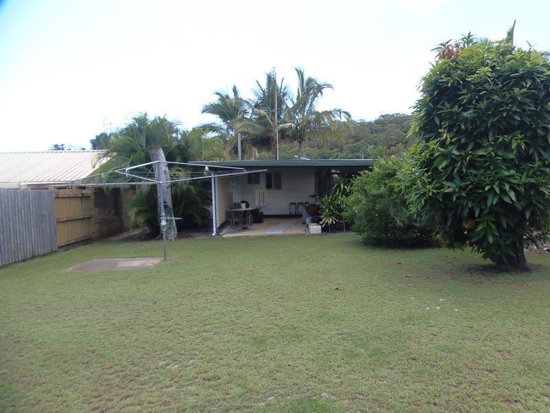 6 Coora Court, Rainbow Beach QLD 4581