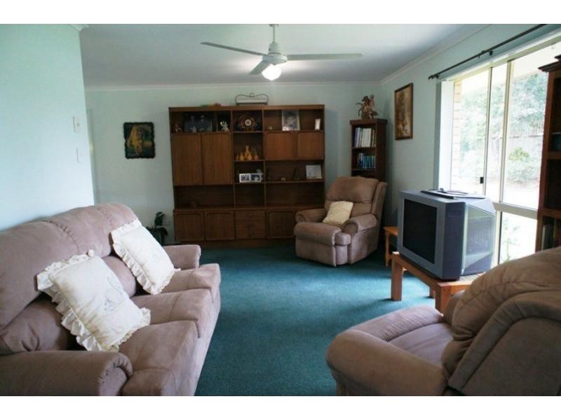 12 Doric Court, Cooloola Cove QLD 4580