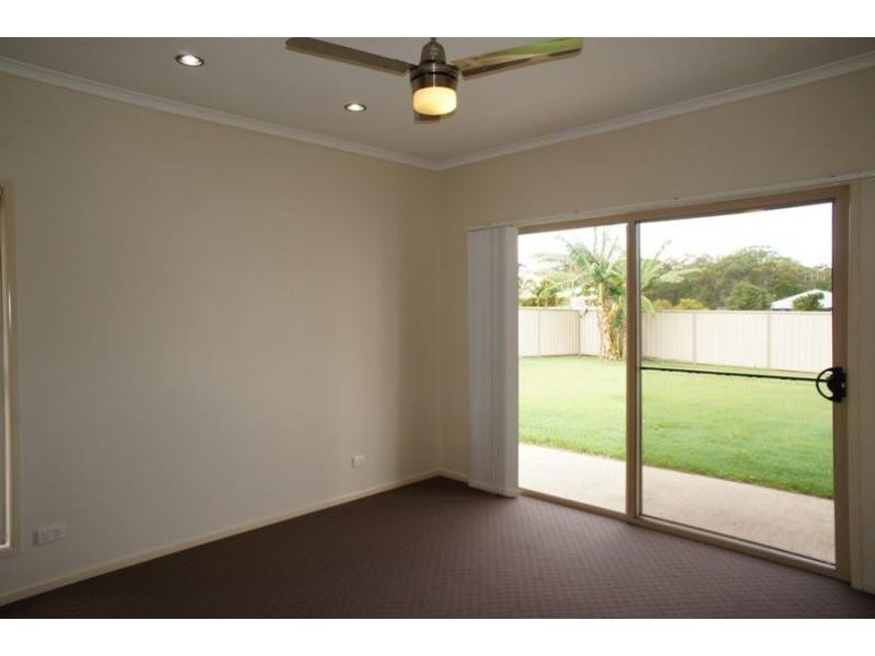 44 Canberra Avenue, Cooloola Cove QLD 4580