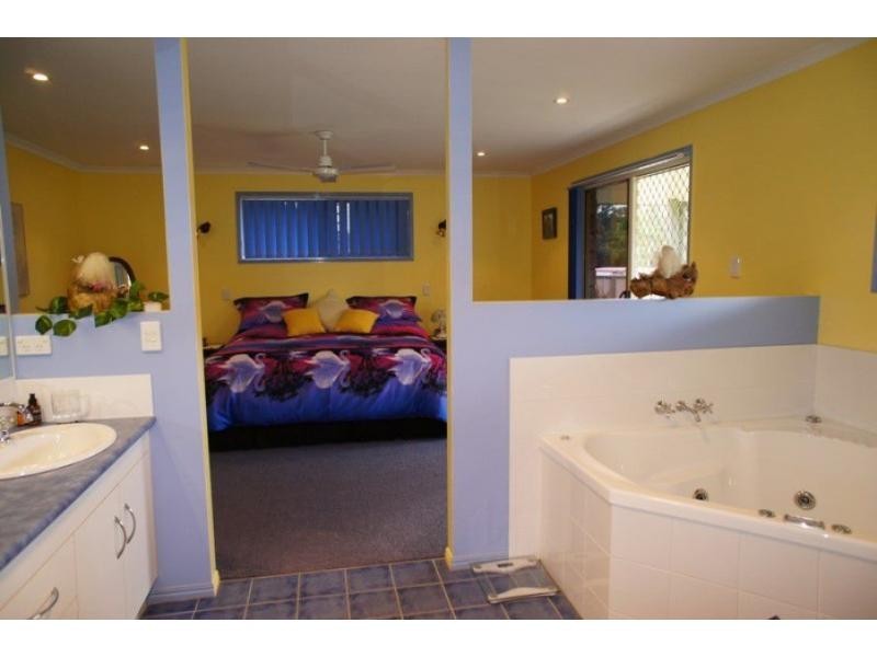 29 Santa Maria Court, Cooloola Cove QLD 4580