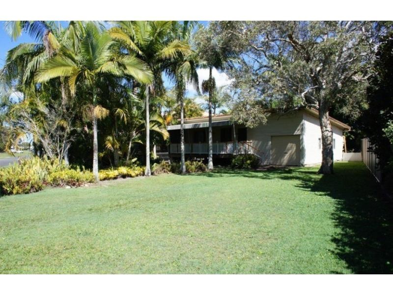 75 Esplanade, Tin Can Bay QLD 4580