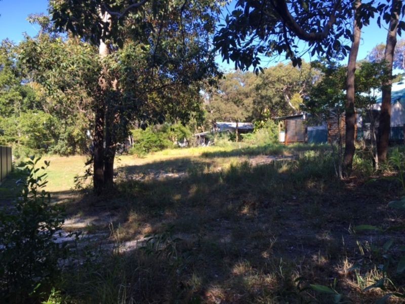 13 Naiad Court, Rainbow Beach QLD 4581