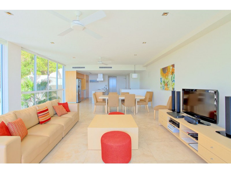 1/7 Ocean View Parade, Rainbow Beach QLD 4581
