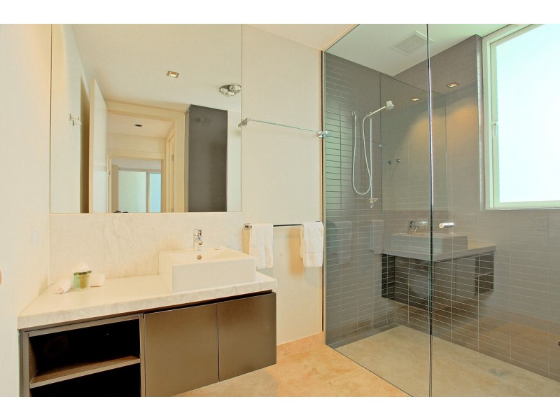 1/7 Ocean View Parade, Rainbow Beach QLD 4581