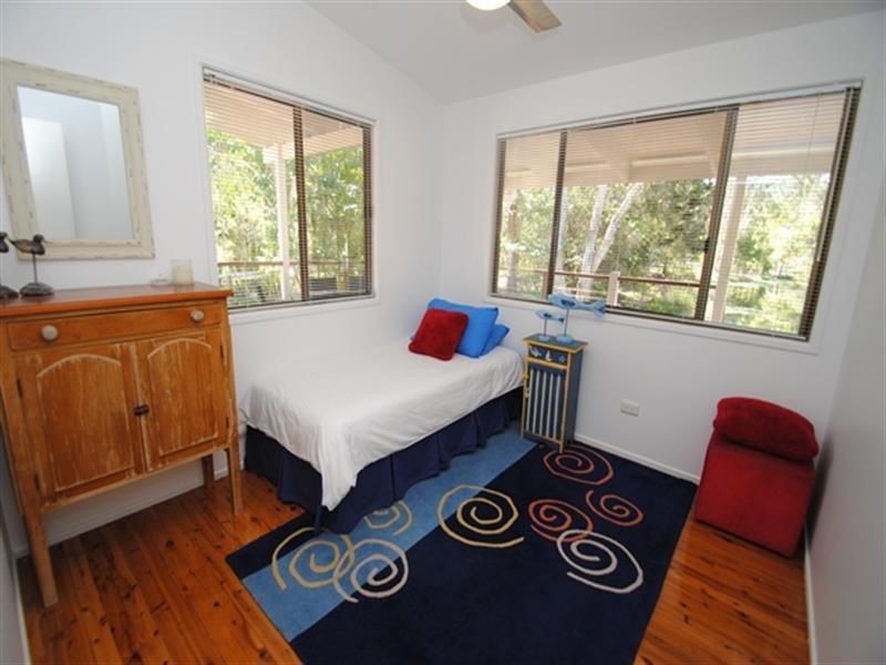 13 Clyde Road, Tin Can Bay QLD 4580