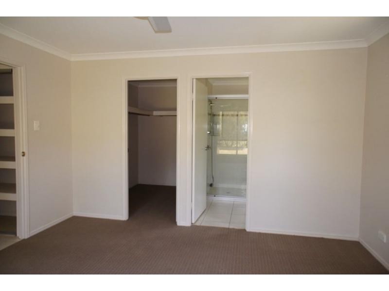 19 Habitat Circuit, Cooloola Cove QLD 4580