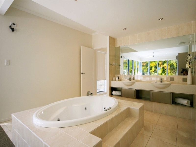 40B Manooka Drive, Rainbow Beach QLD 4581