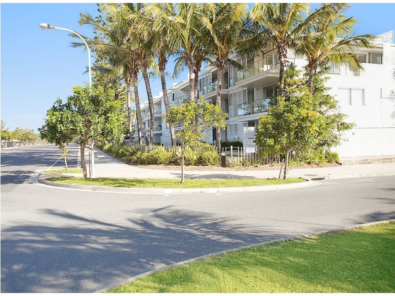 Unit 213/1 Rainbow Beach Road, Rainbow Beach QLD 4581