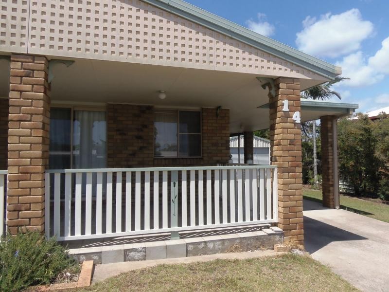 14 Bombala Crescent, Rainbow Beach QLD 4581