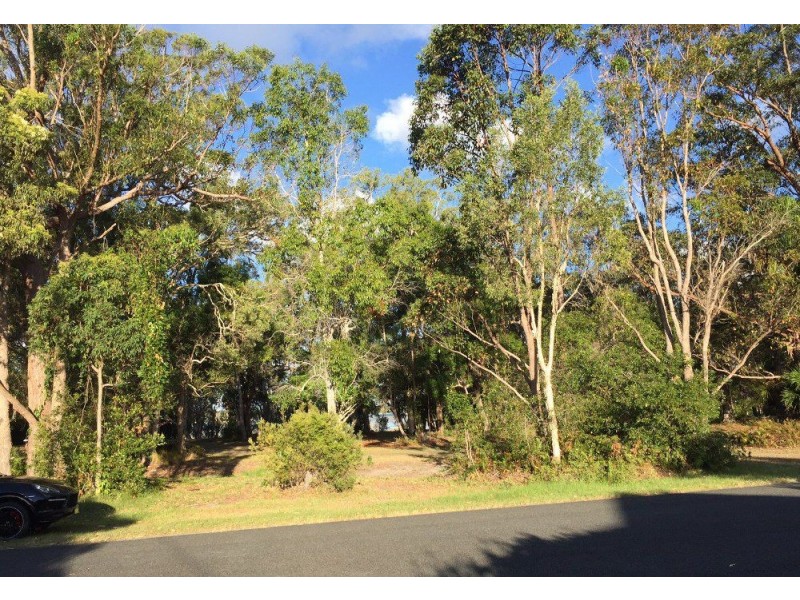 50 Toolara Road, Tin Can Bay QLD 4580