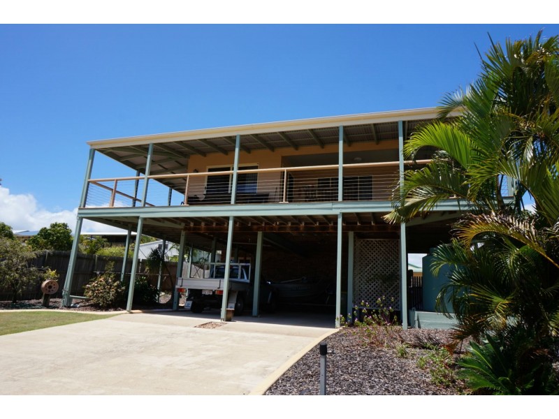 20 Tingira Close, Rainbow Beach QLD 4581