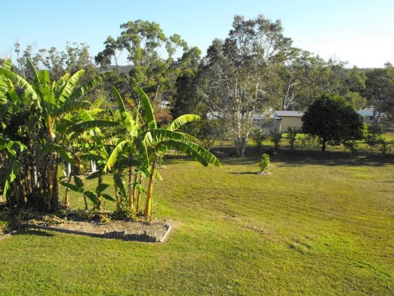 52 Bayside Road, Cooloola Cove QLD 4580