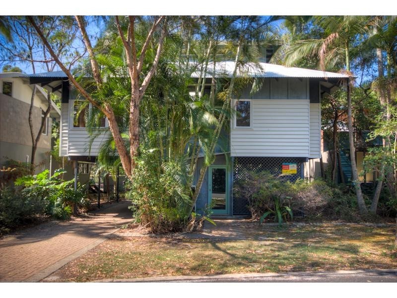 6 Satinwood Drive, Rainbow Beach QLD 4581