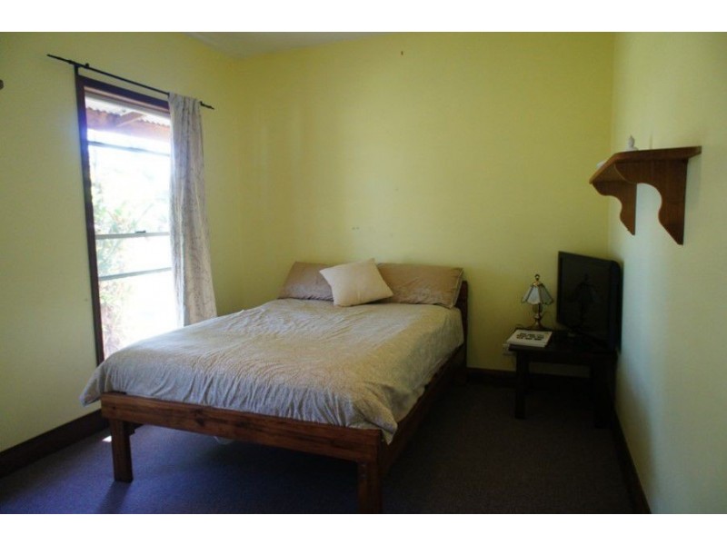 2 Sentinel Court, Cooloola Cove QLD 4580