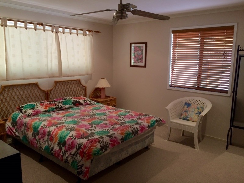 15 Green Valley Drive, Rainbow Beach QLD 4581