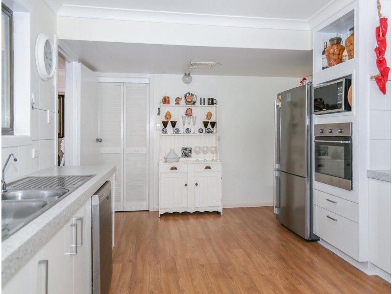 46 Double Island Dr, Rainbow Beach QLD 4581