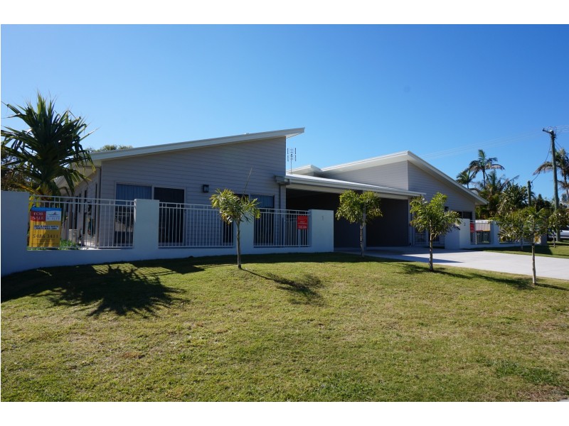 1/14 Spectrum Street, Rainbow Beach QLD 4581