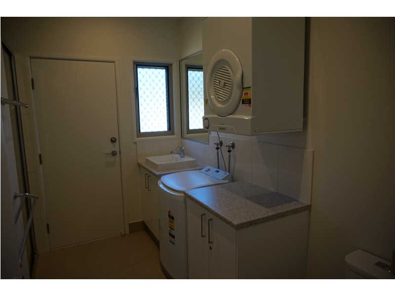 1/14 Spectrum Street, Rainbow Beach QLD 4581