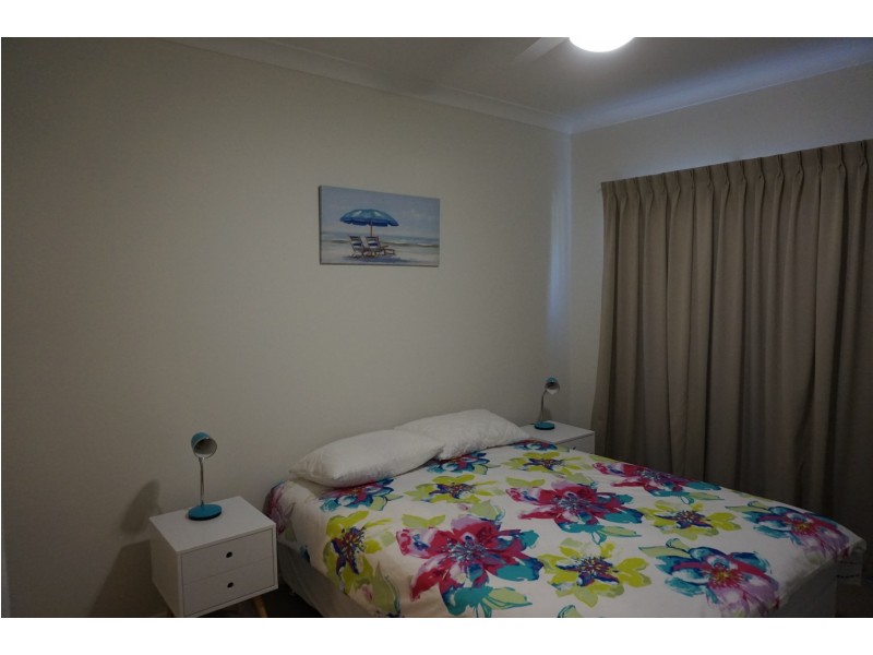 1/14 Spectrum Street, Rainbow Beach QLD 4581