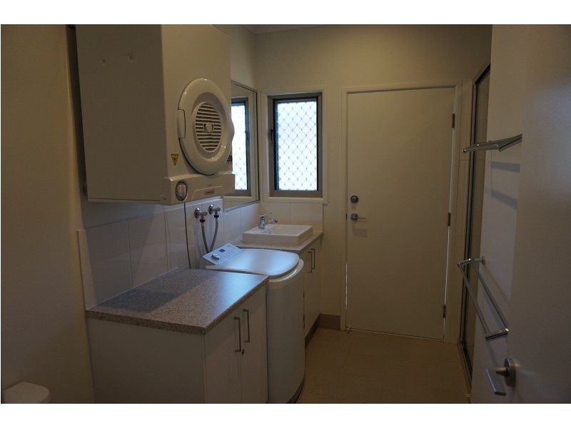 1/14 Spectrum Street, Rainbow Beach QLD 4581