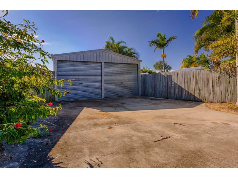 108 Golden Hind Ave, Cooloola Cove QLD 4580