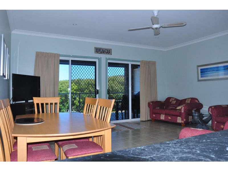 1/48 Manooka Drive, Rainbow Beach QLD 4581