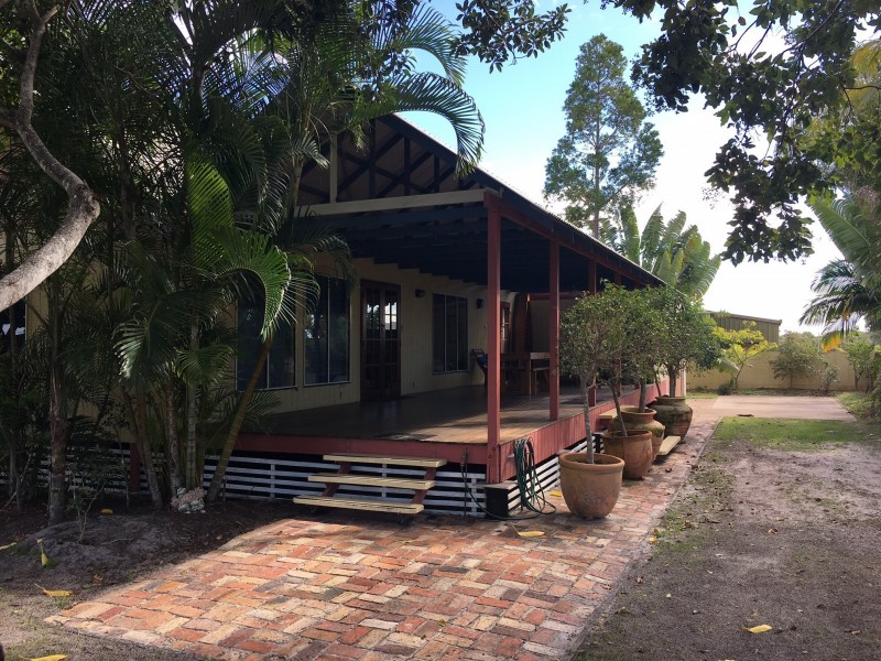 6 Ilmenite Avenue, Rainbow Beach QLD 4581