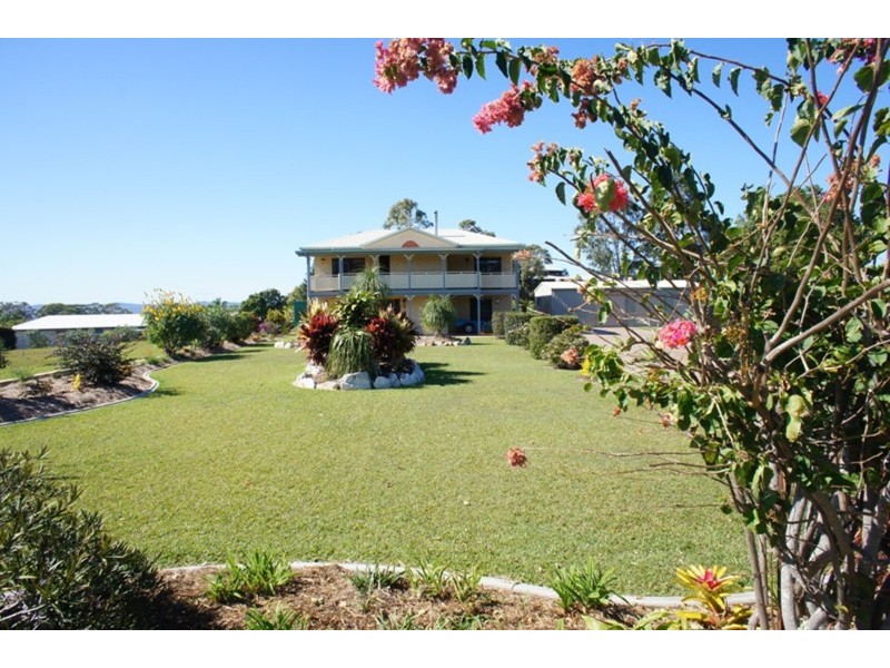 69 Endeavour Dr, Cooloola Cove QLD 4580