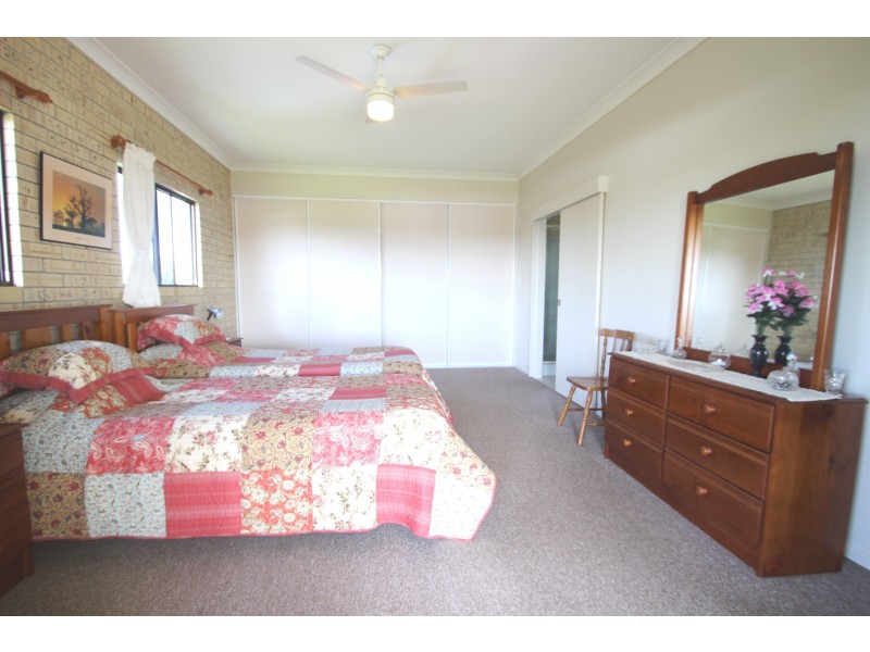 69 Endeavour Dr, Cooloola Cove QLD 4580