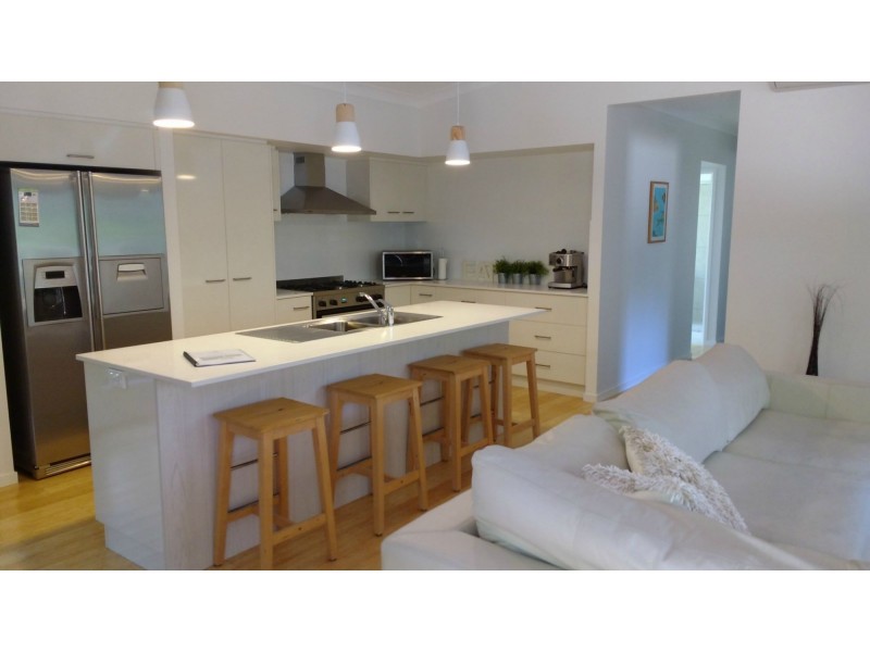 15 Esprit Drive, Rainbow Beach QLD 4581