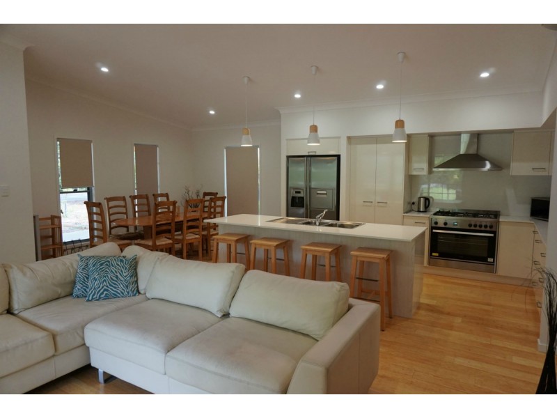 15 Esprit Drive, Rainbow Beach QLD 4581