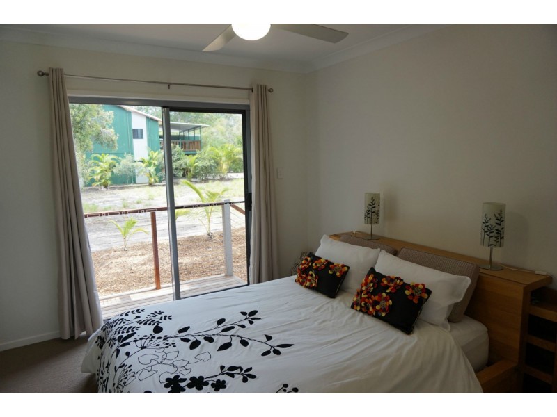 15 Esprit Drive, Rainbow Beach QLD 4581