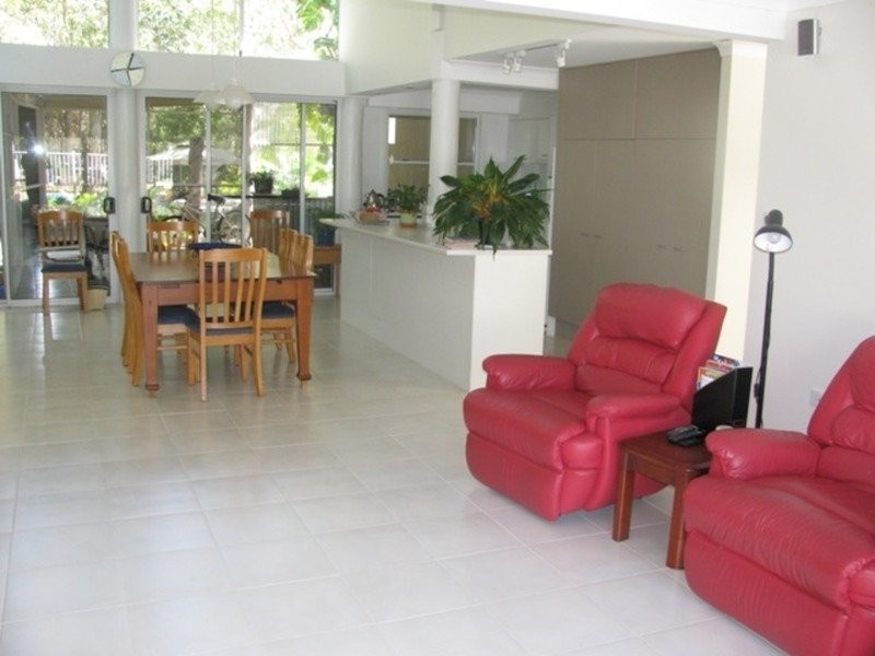 112 Emperor St, Tin Can Bay QLD 4580