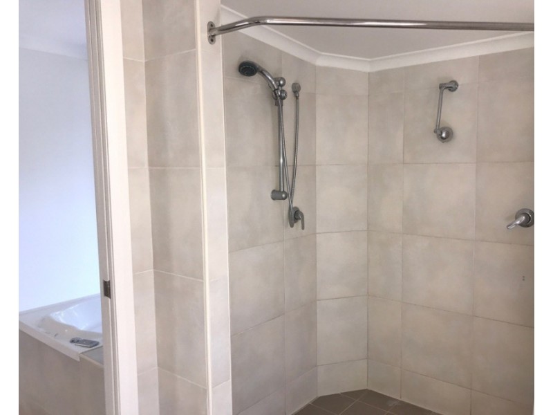 112 Emperor St, Tin Can Bay QLD 4580