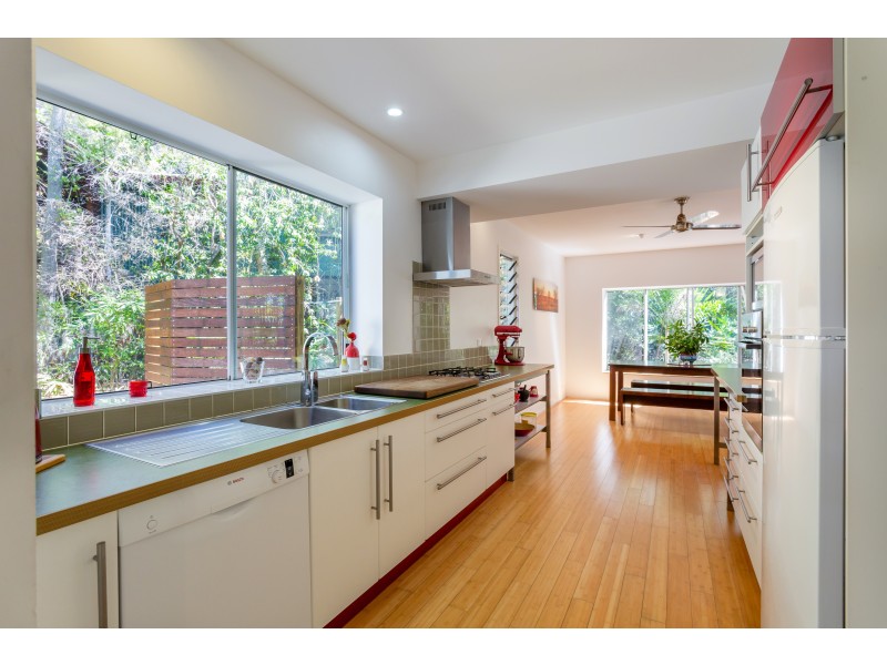 7 Naiad Ct, Rainbow Beach QLD 4581